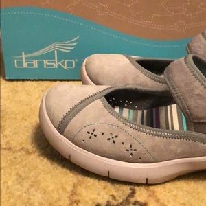 Dansko Emmy Suede women’s size 39 gray